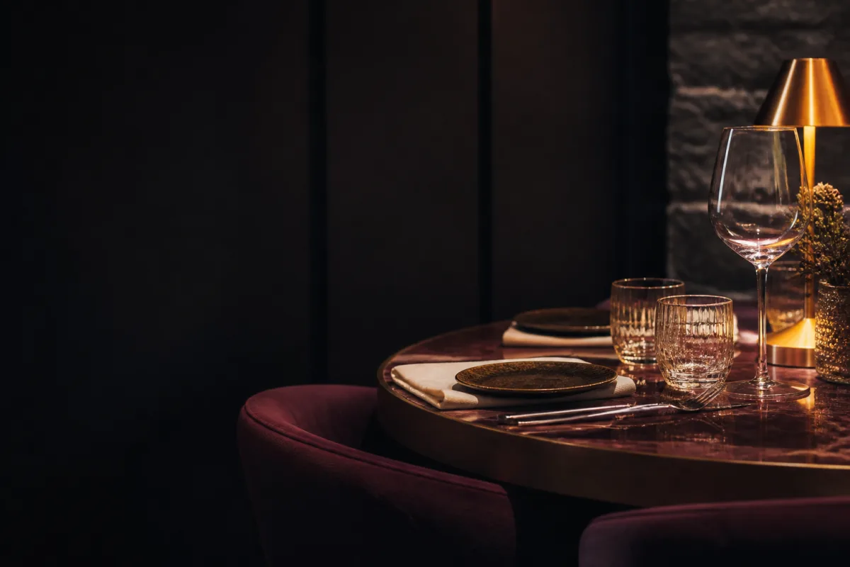 Refined contemporary hospitality table setting